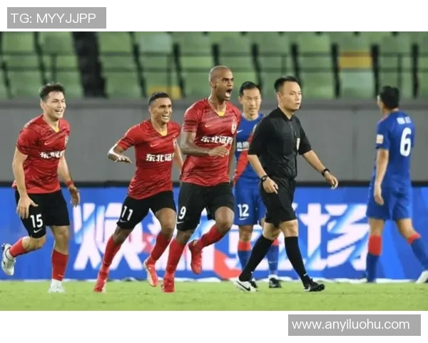 杭州篮球队强势领跑邀请赛积分榜总积分达到66分引发关注 杭州篮球队强势领跑邀请赛积分榜总积分达到66分引发关注