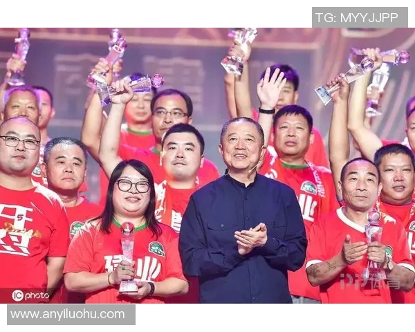 春晚舞台上的足球明星盘点他们的精彩瞬间与成就