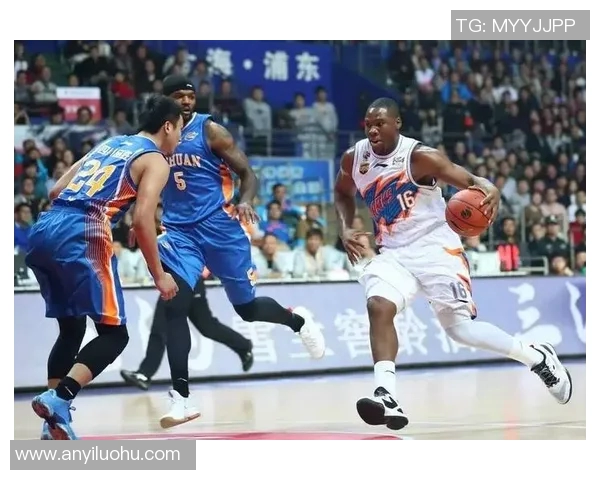 杭州网球队以61分领跑锦标赛积分榜展现强劲实力 杭州网球队以61分领跑锦标赛积分榜展现强劲实力