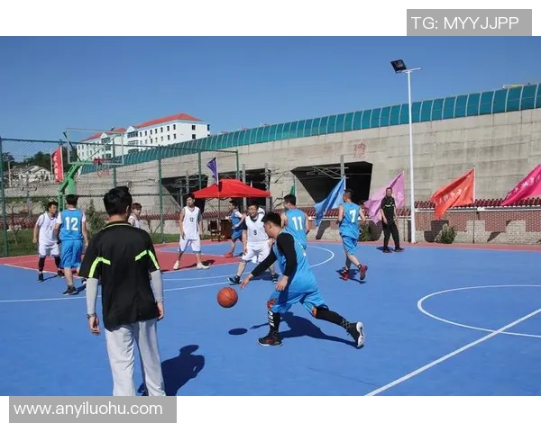 杭州篮球队的奋斗历程与冠军赛背后的故事揭秘 杭州篮球队的奋斗历程与冠军赛背后的故事揭秘