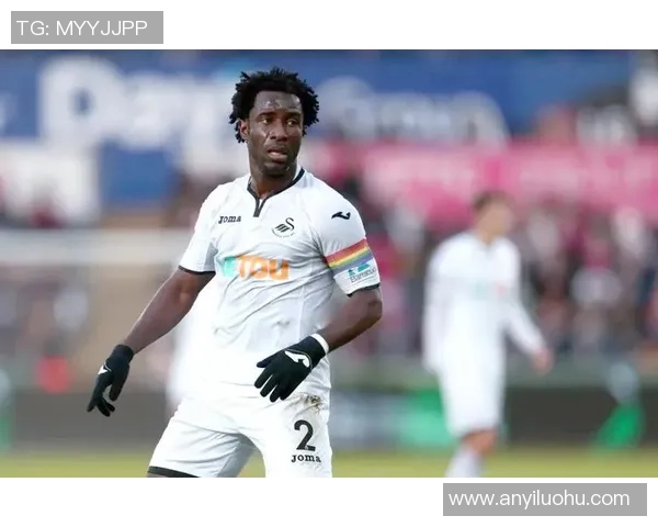 球衣3号背后的传奇故事与足球明星的辉煌历程 球衣3号背后的传奇故事与足球明星的辉煌历程