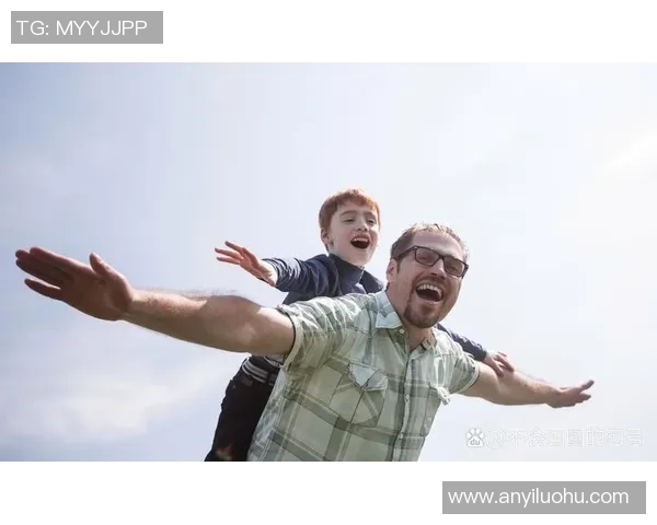 足球明星爸爸的温馨瞬间揭秘父子情深的感人照片合集 足球明星爸爸的温馨瞬间揭秘父子情深的感人照片合集